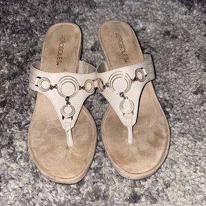 TAN SANDALS FINAL SALE
